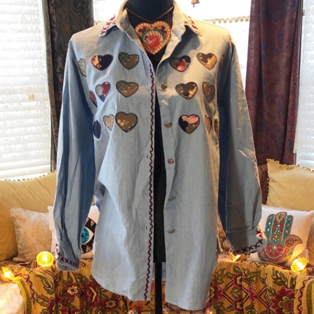 Vintage heart embroidered denim button up